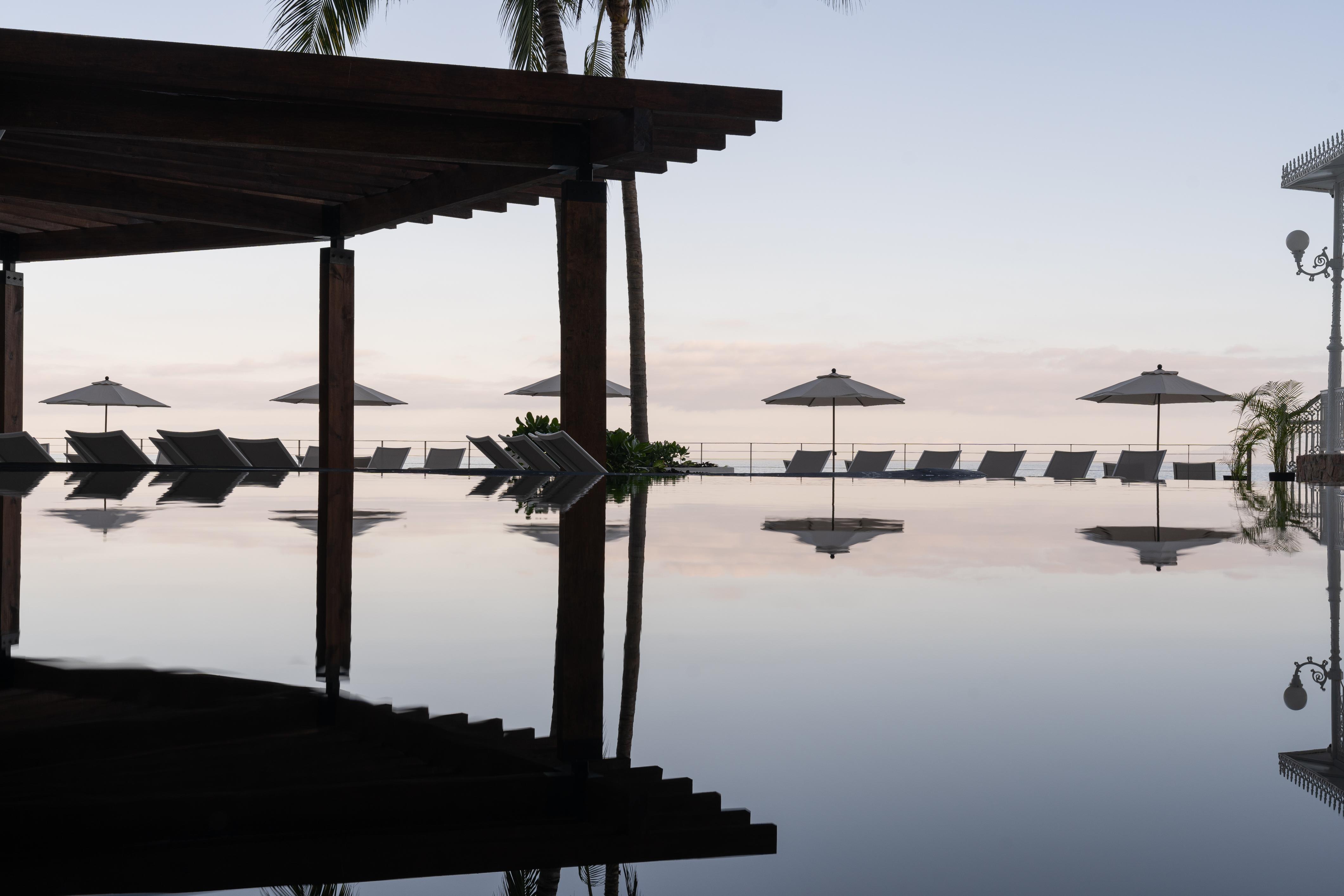 Grand Park Royal Puerto Vallarta - All Inclusive Esterno foto Infinity pool at the Four Seasons Resort, Punta Mita, Mexico