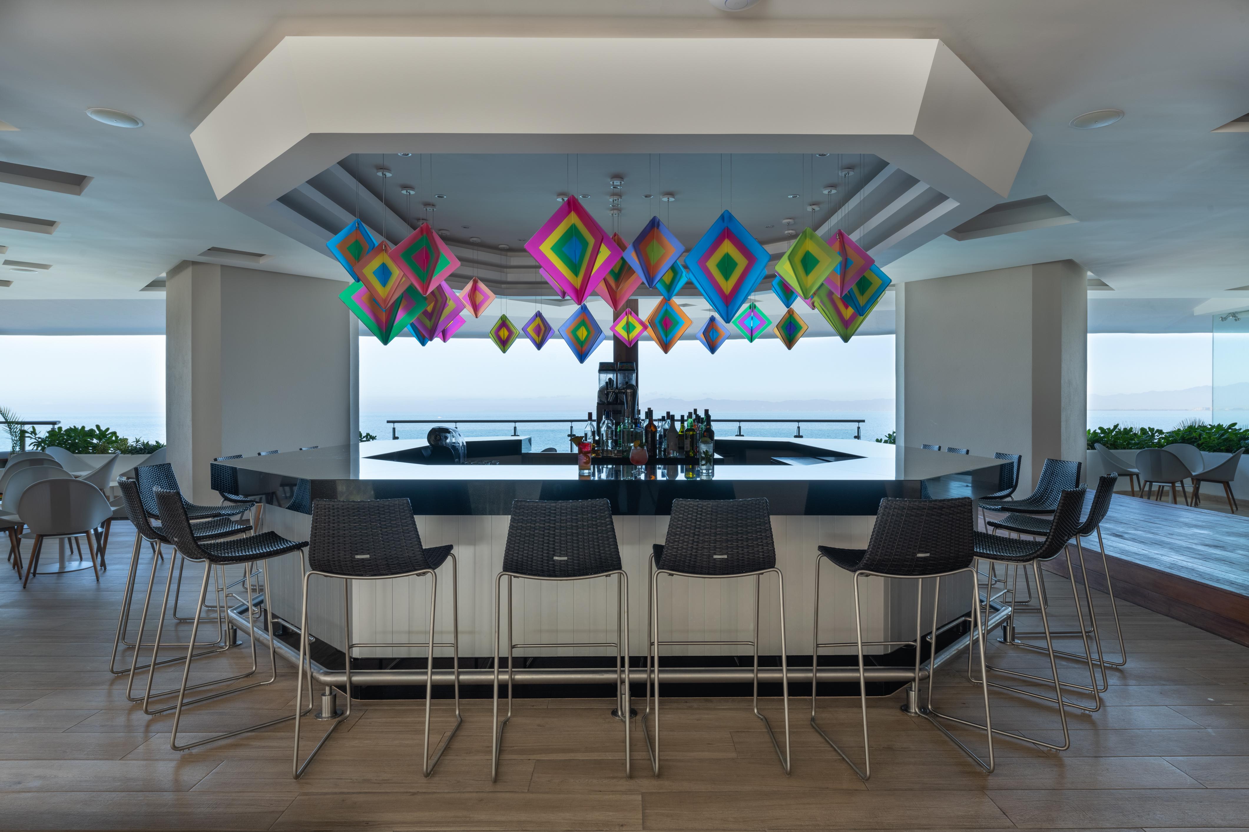 Grand Park Royal Puerto Vallarta - All Inclusive Esterno foto The bar at the 101 Sky Lounge