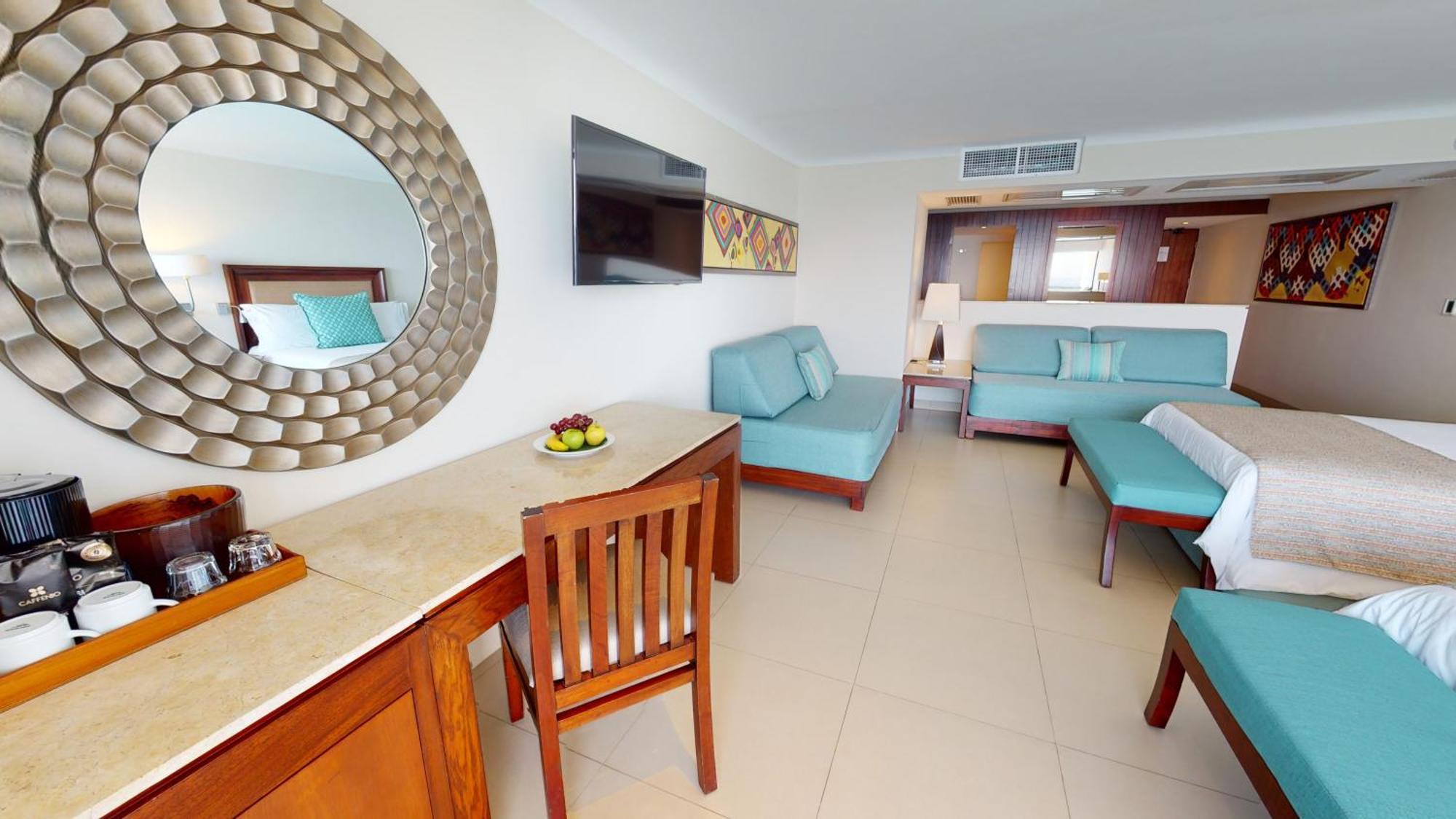Grand Park Royal Puerto Vallarta - All Inclusive Esterno foto A suite at the Hard Rock Hotel